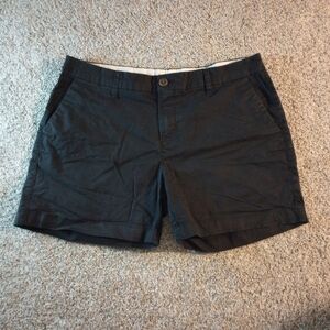 Old navy black shorts size 6